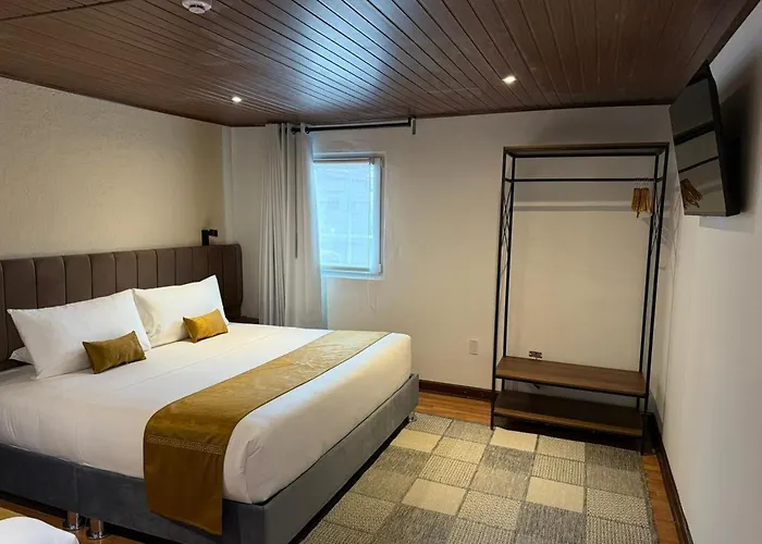 Casa Tiyay Hotel